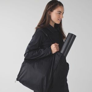 Lululemon Bring it Om Tote